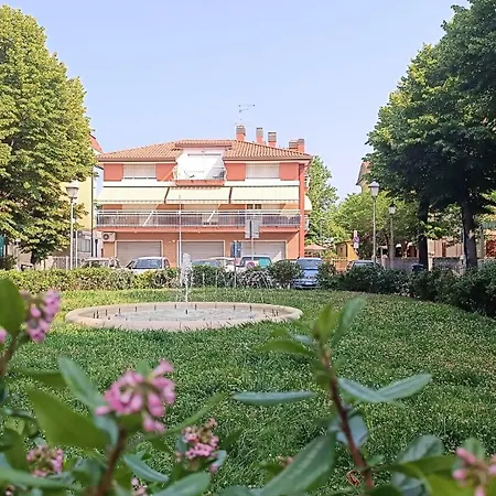 Bed & Breakfast Suitehome Comfort Near The 3*