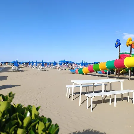 Suitehome Comfort Near The 3* Rimini