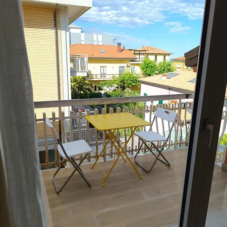 Suitehome Comfort Near The Alojamento de Acomodação e Pequeno-almoço